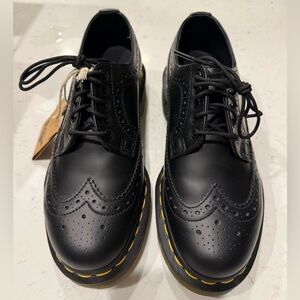 Dr. Martens 3989 Yellow Stitch Smooth Leather Brogue Shoes